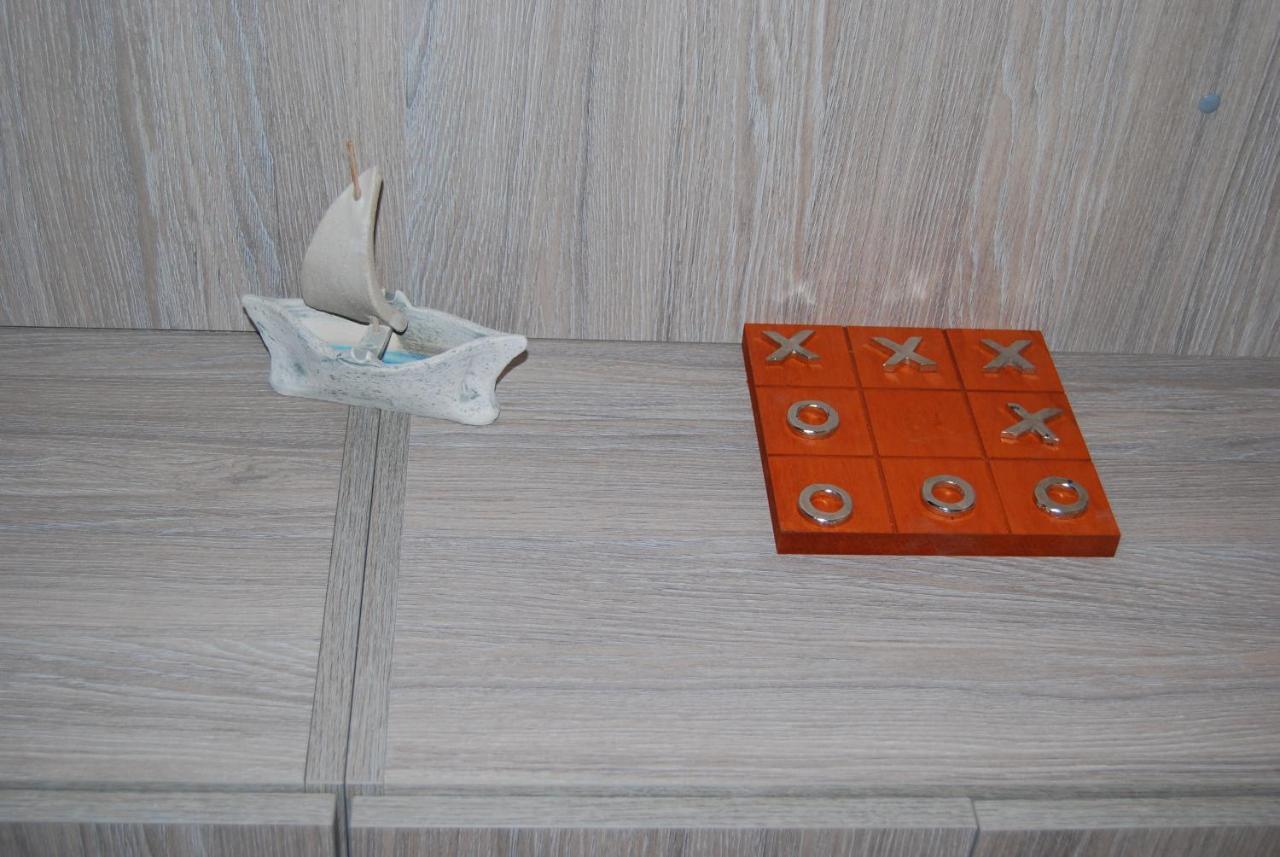 Luxury Traditional Room The Small Bookstore Kastro-Kyllini 外观 照片